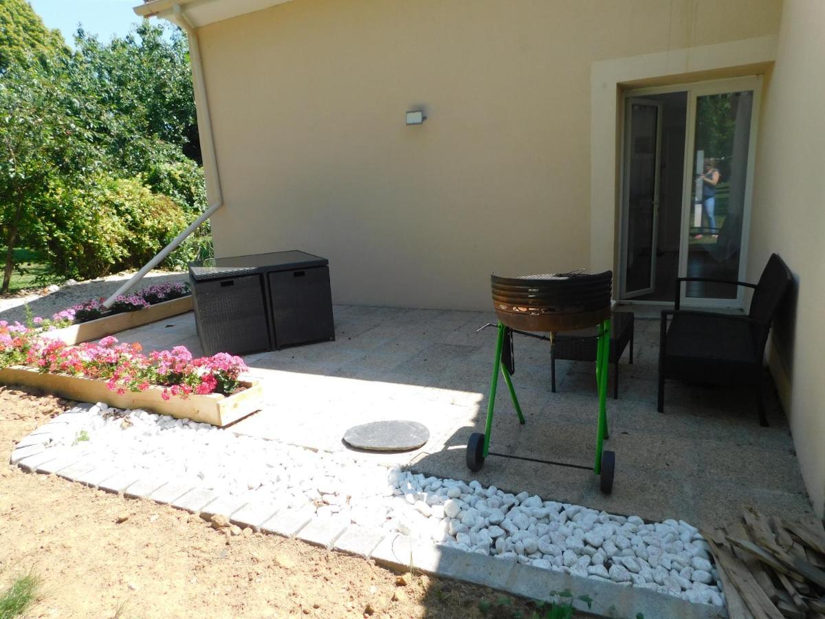 Ferienwohnung bienvenue chez nous Fontenay-sur-Eure Exterior foto
